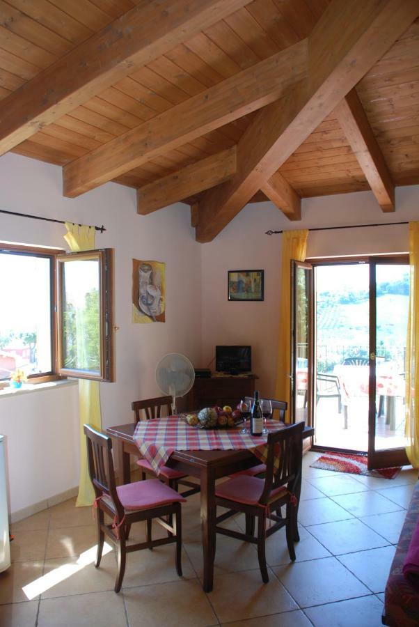 Bed & Breakfast Latteletto Торторето Экстерьер фото