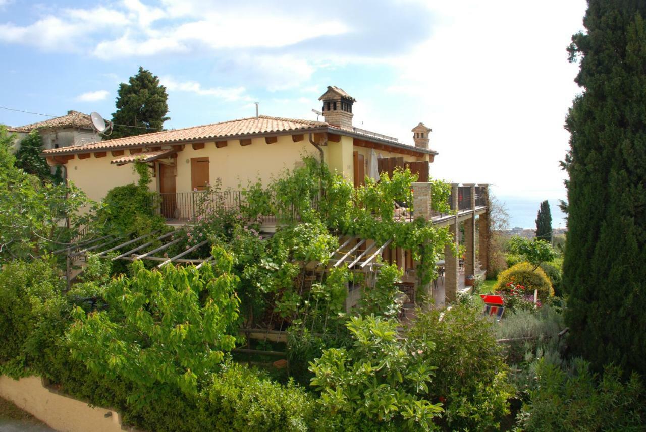 Bed & Breakfast Latteletto Торторето Экстерьер фото