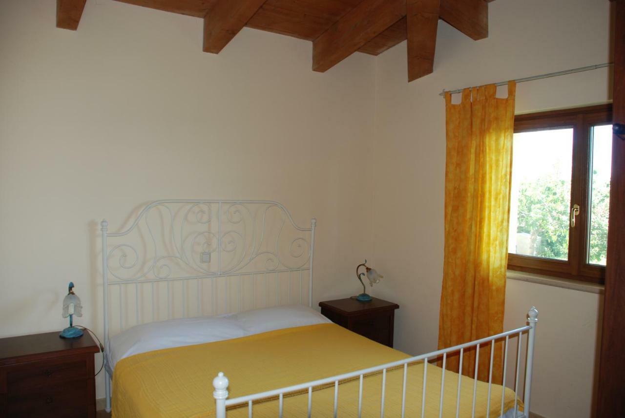 Bed & Breakfast Latteletto Торторето Экстерьер фото
